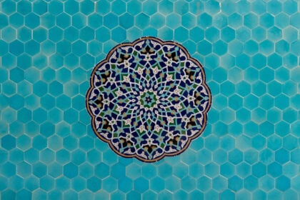 Découvrez l'élégance des carreaux mosaïque : un style qui perdure